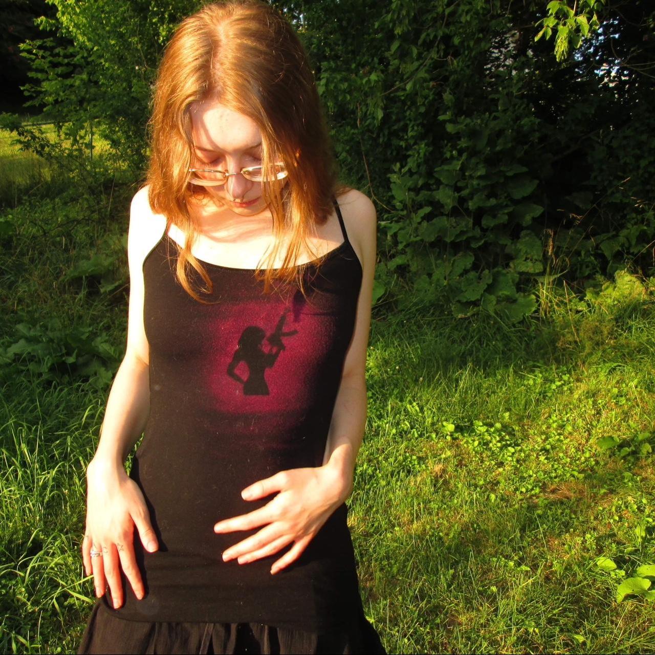 gun girl tank