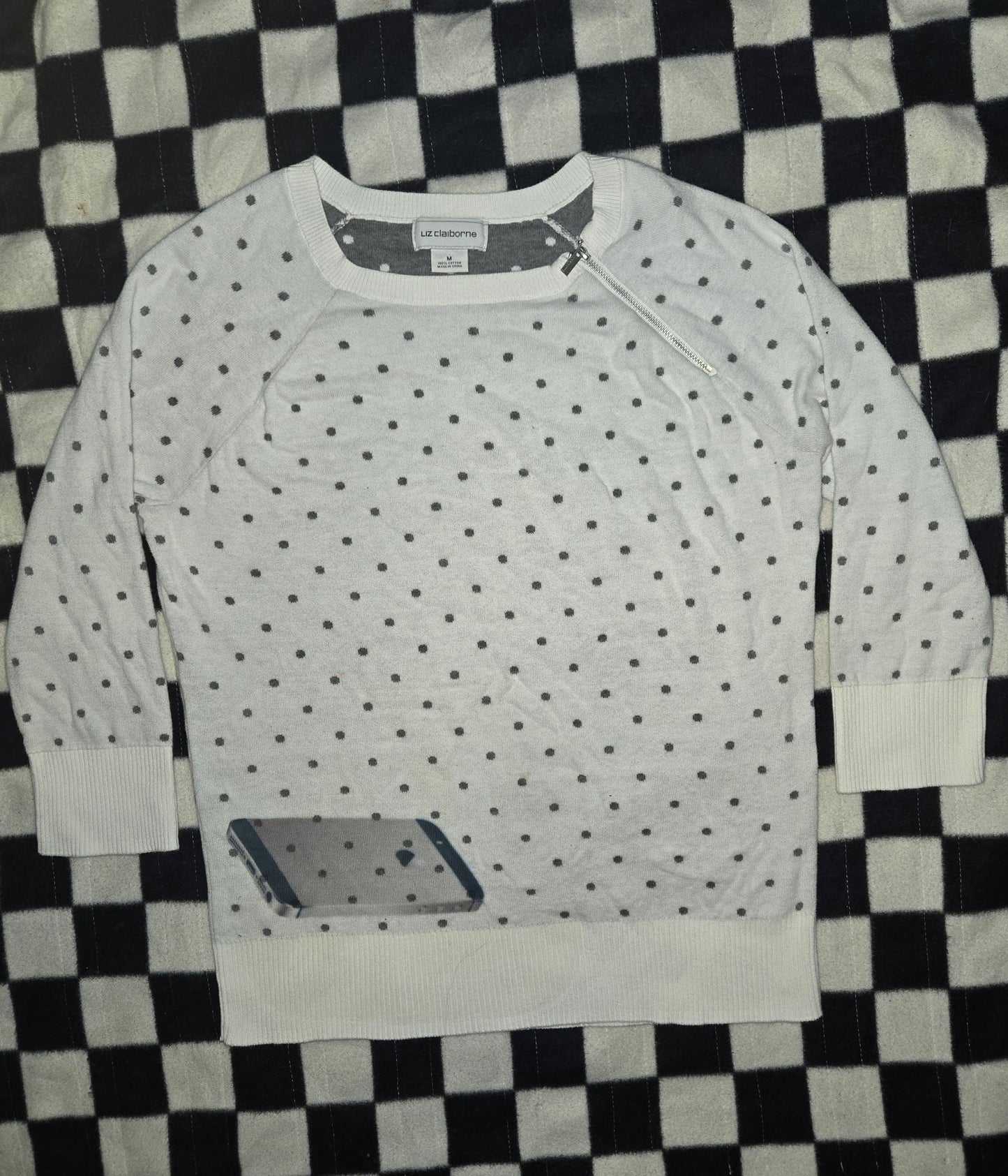 iPhone 5s polka dot sweater