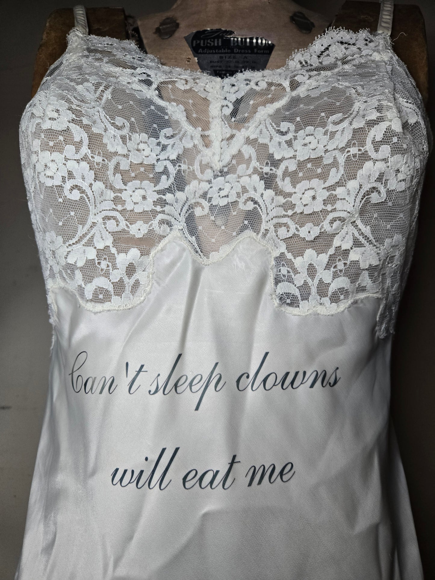 "can't sleep clowns will eat me" slip