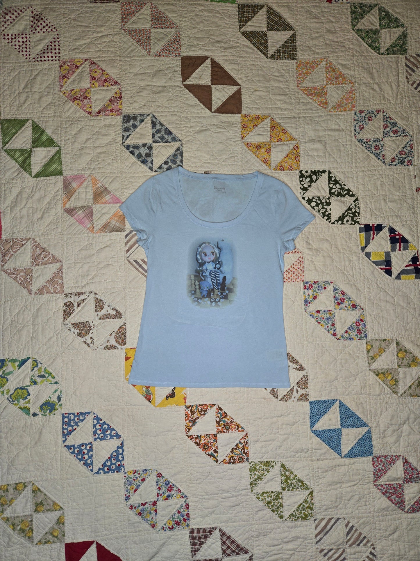 medium alice shirt