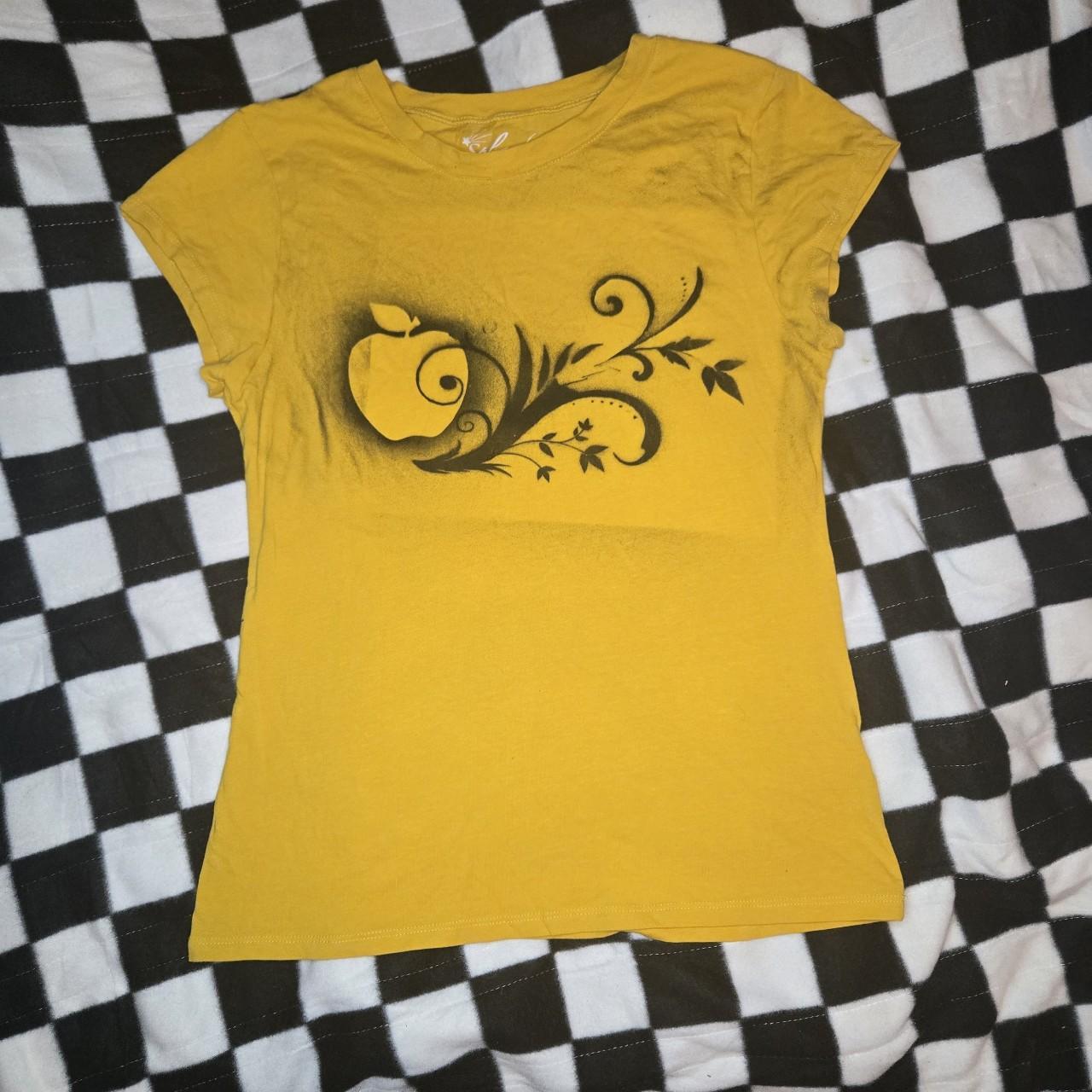 apple spiral shirt