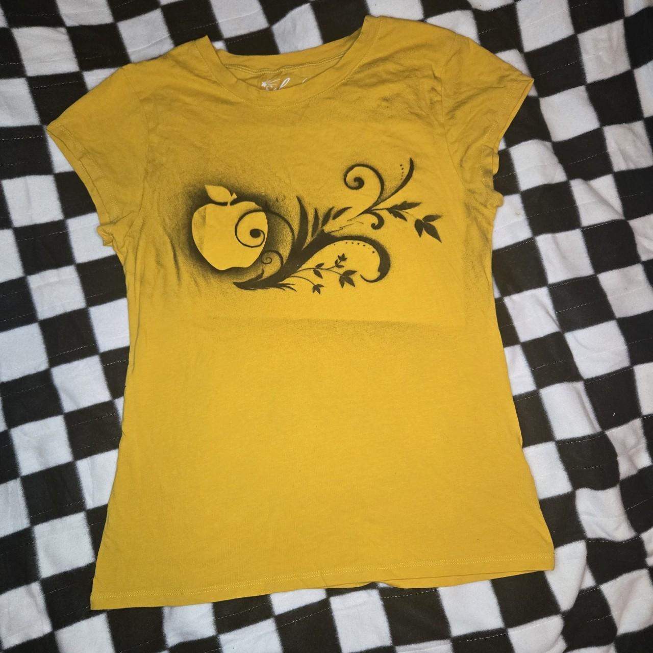 apple spiral shirt
