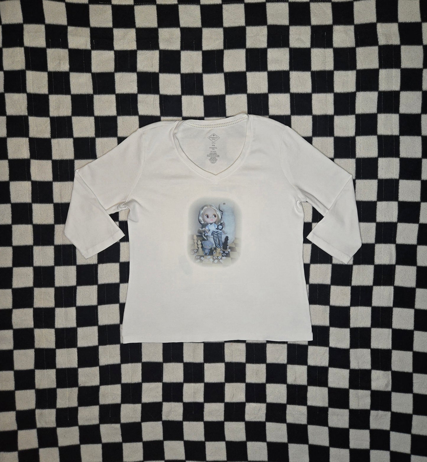 alice v-neck shirt